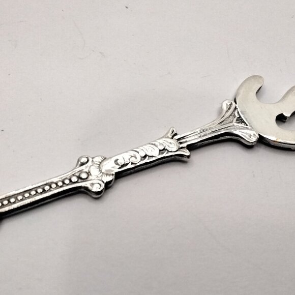 Grande Prairie Alberta Spoon with Trumpeter Swan Embossed Finial Canada Souvenir - Picture 5 of 6